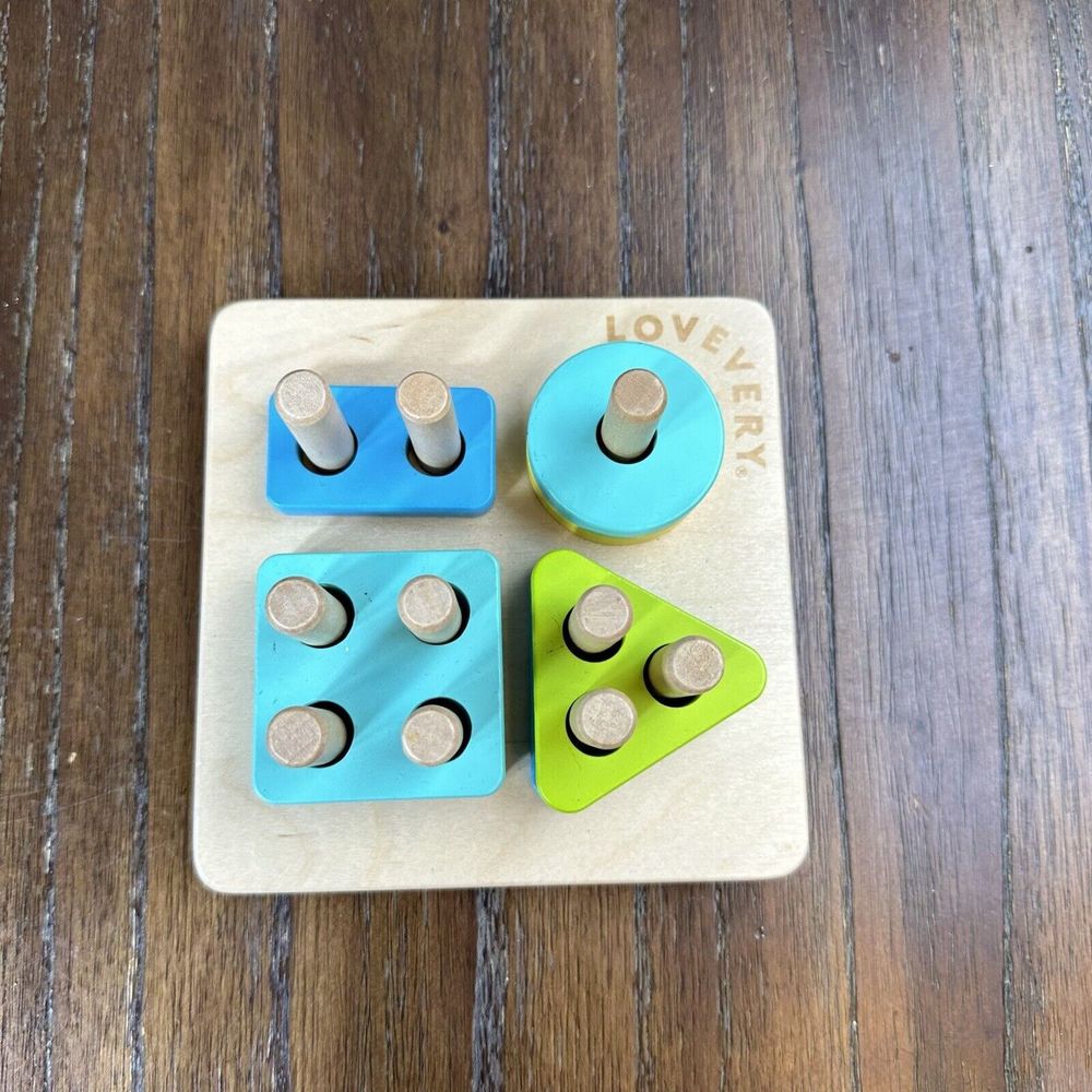 Lovevery The Enthusiast Sort And Stack Peg Puzzle Montossori Toy 2-3 years